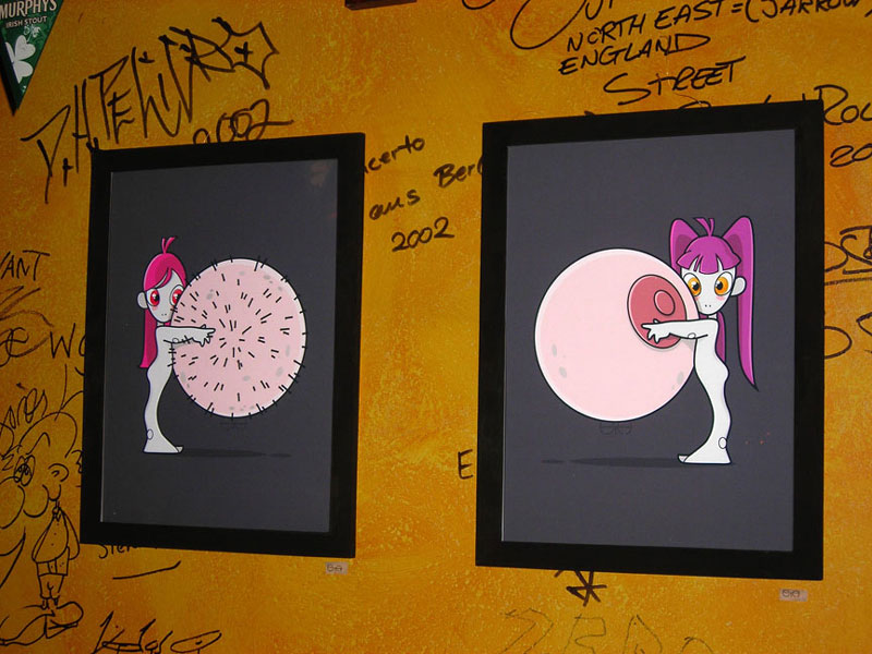 Mostra di tre artisti milanesi presso lo storico Totem Pub nel cuore del quartiere Ticinese/Navigli di Milano in via Gola.